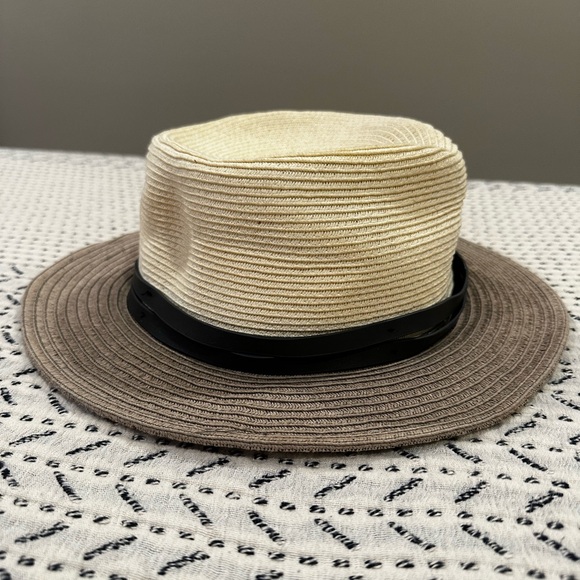 Goorin Bros. Timeless Statement Pieces Woven Fedora - Picture 3 of 9